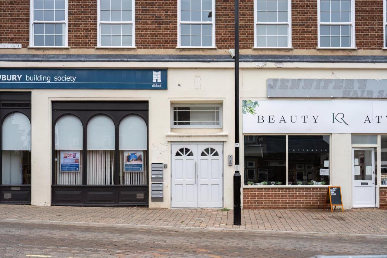 Livestay-Modern & Stylish Apartments In Didcot Extérieur photo