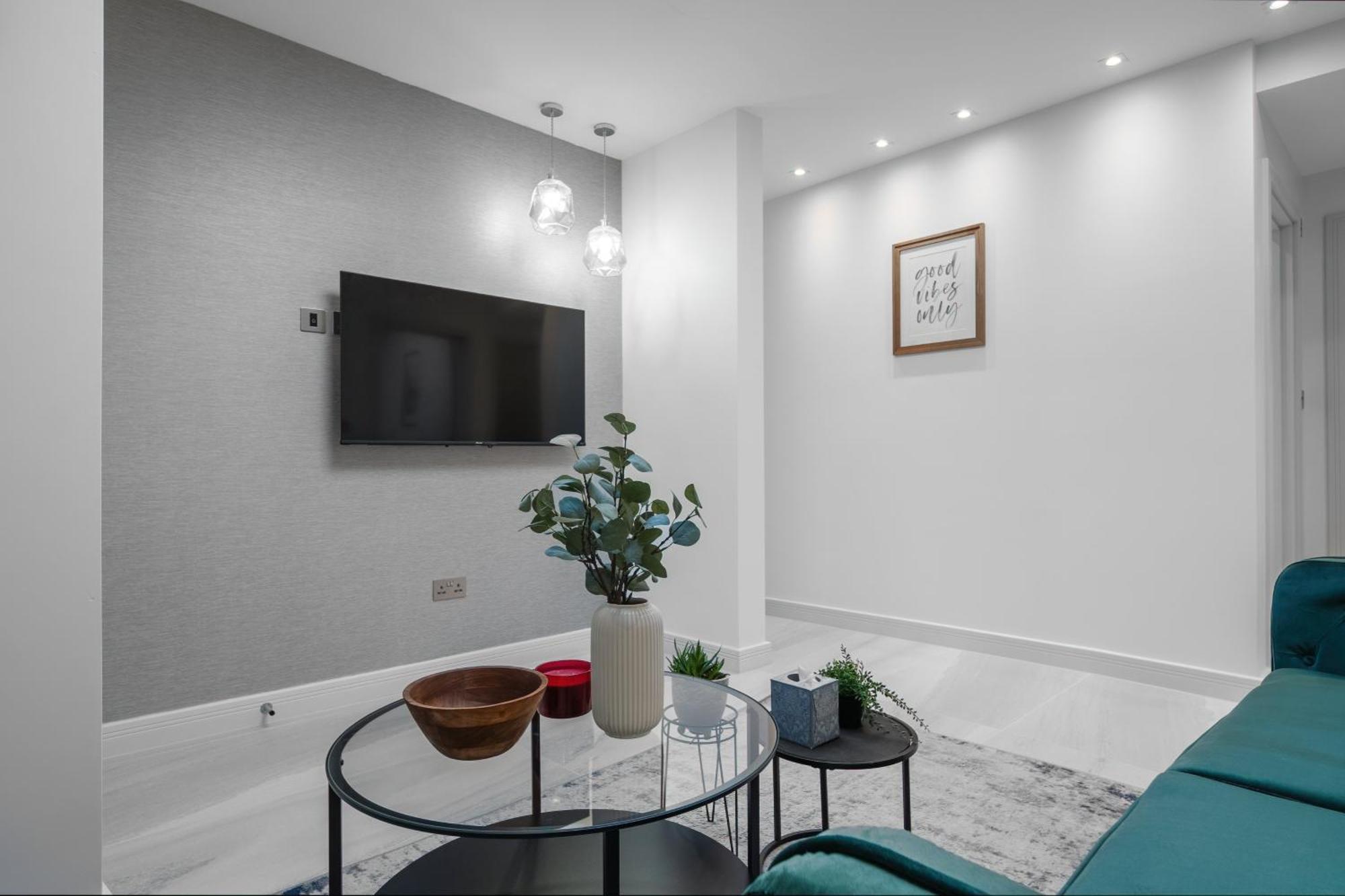 Livestay-Modern & Stylish Apartments In Didcot Extérieur photo